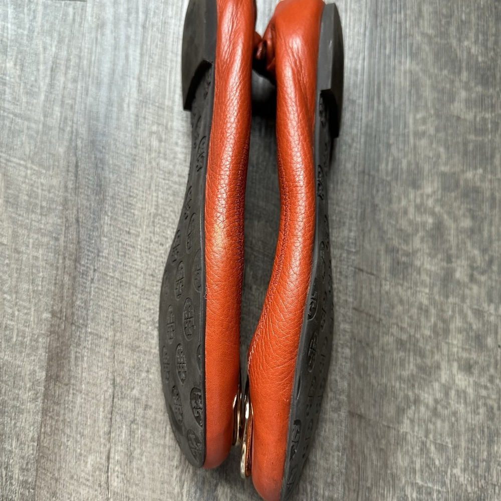 Tory Burch Burnt Orange Leather Logo Ballet Flats - Picture 4 of 5